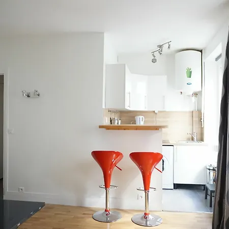 Victor Hugo - 2 Pieces - 16 Appartement